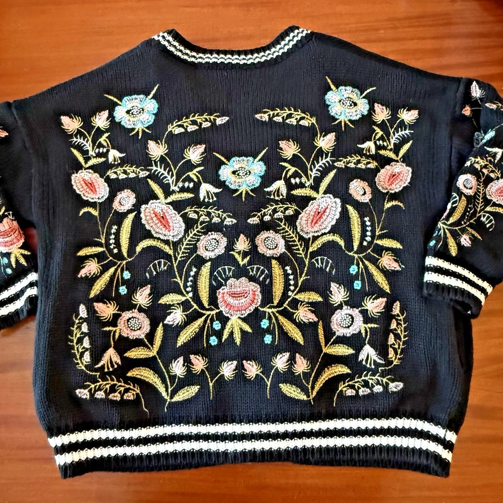 L'Atiste‎ Embroidered Knit Cardigan Jacket Women's S Oversized Floral Boho - Picture 13 of 14